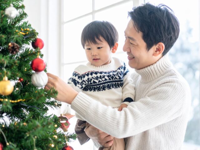 クリスマスが楽しみな親子